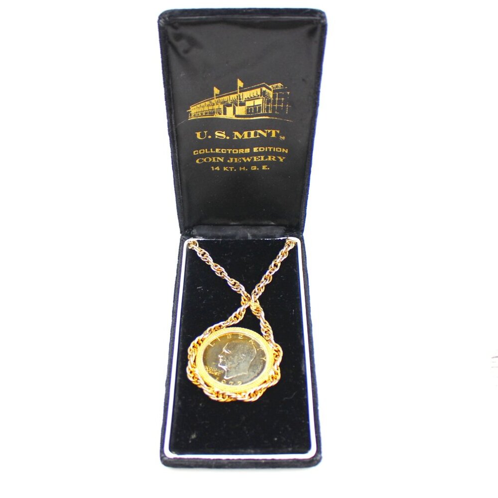 Vintage 14k HGE Eisenhower Liberty USA One Dollar Coin Chain Pendant Necklace